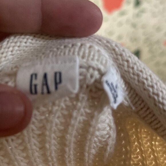 Gap Beige Striped Sweater - S - Picture 3 of 3